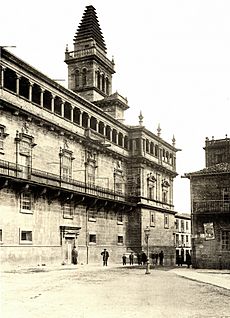 065 Santiago (da Compostela) Die Bibliothek und der Capitelsaal neben der Kathedrale