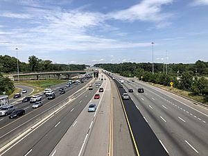 2019-06-24 14 49 12 View north along Interstate 95 from the overpass for Virginia State Route 123 (Gordon Boulevard) in Woodbridge, Prince William County, Virginia