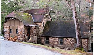 Cumberland-mtn-st-park-millhouse-tn1