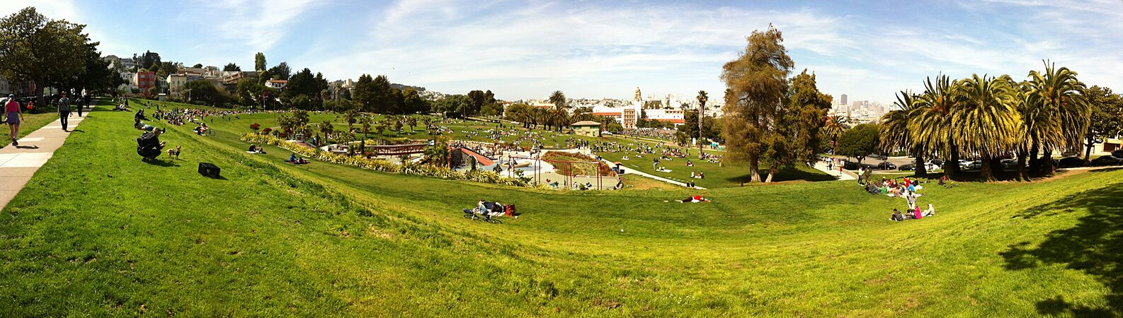Dolores Park photo montage panorama 2013-04-13 14-39