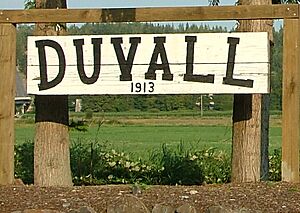 Duvall town welcome sign, pictured in 2004