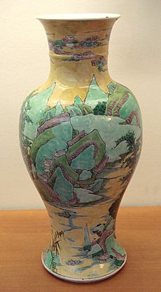 Early Kangxi vase