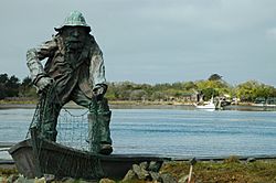 Humboldt Bay Fisherman Memorial Statue