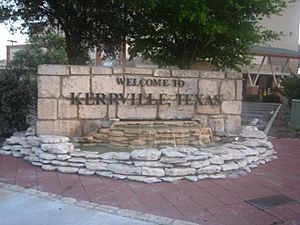Kerrville welcome IMG 0917
