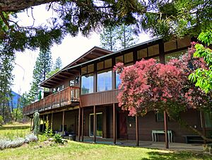 Lippincott House 2 - Williams Oregon