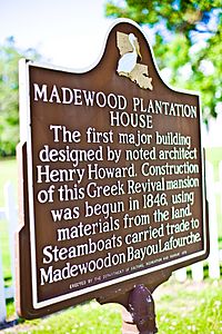 Madewood historic marker