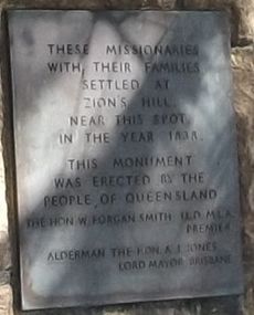 Memorial plaque on First Free Settlers Monument