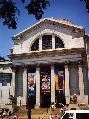 National museum of natural history entrance
