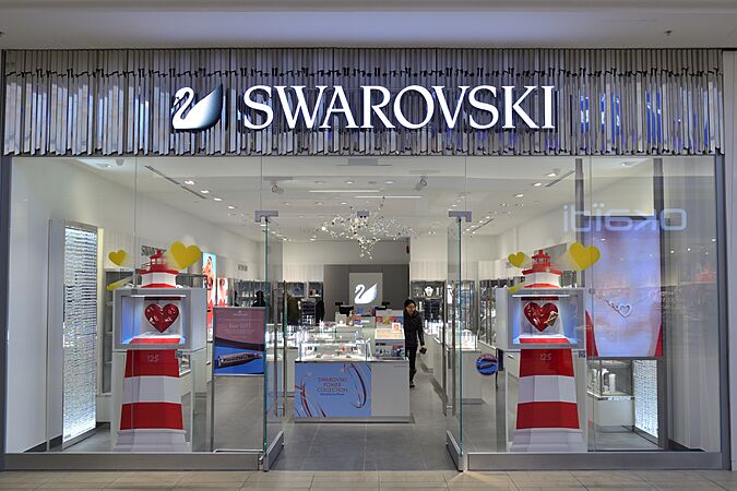 SwarovskiHillcrestMall