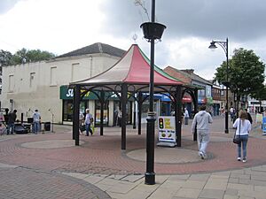 Widnes town centre (1).JPG