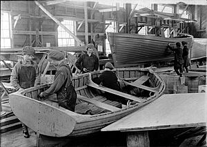 Women workers at Dr Alexander Graham Bell's laboratory Beinn Bhreagh