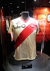 Camiseta River de Américo Gallego 1985 (2)