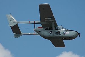 Cessna Skymaster O-2 3