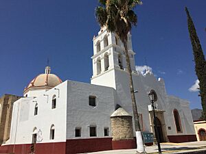 Church of "La Parroquia Santa María De Las Parras"