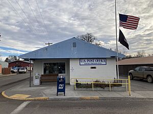 Dufur Post Office