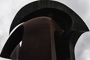ENCUENTROS (ESCULTURA DE MUSTAFA ARRUF)