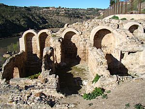 España - Toledo - Baño Árabe 001
