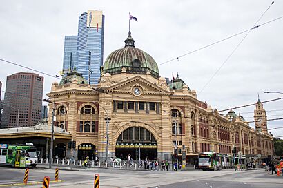 Flinders Street Station and Eureka Tower, Melbourne (51381676618).jpg