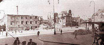 Glavni trg v Mariboru ob osvoboditvi 1945