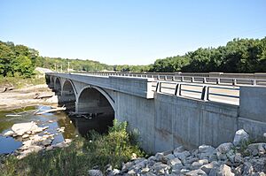 GreeneCountyIA LincolnHighway RaccoonRiverRuralSegmentBridge