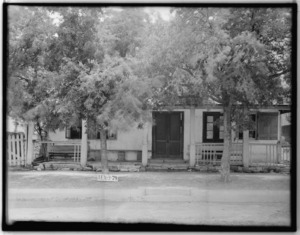 Historic American Buildings Survey, Richard MacAllister, Photographer June 16, 1936 NORTH ELEVATION (FRONT). - Heinrich Kammlah House, 309 West Main Street, Fredericksburg, HABS TEX,86-FREBU,6-1