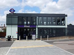 Ilford station Ilford Hill entrance 2021 04