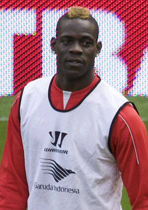 Mario Balotelli (15440231808) (cropped) (cropped).jpg