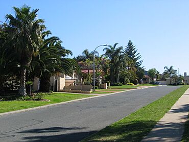 Marmion streets Radbourn W to Cliverton.jpg