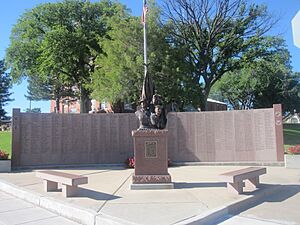Military monument, Hemphill County, TX IMG 6074
