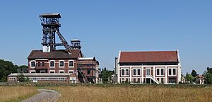 Oignies - Fosse n° 9 - 9 bis des mines de Dourges (150)