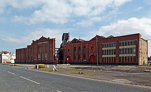 The Grimsby Ice Company Building - geograph.org.uk - 390198
