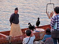 Usyou explaining Ukai to customers - 4