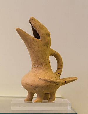 Bird shaped ritual vessel archmus Heraklion