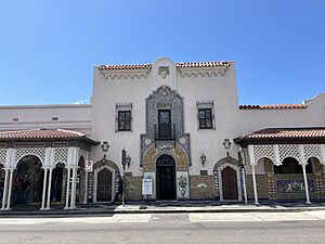 Columbia, Ybor City.jpg