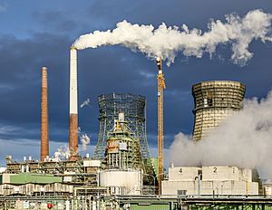 Godorf Cologne Rhineland-Refinery-Cooling-Towers-during-demolition-02