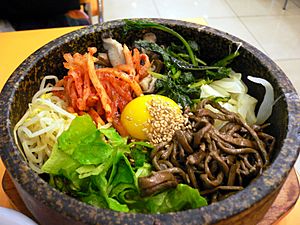 Korean.food-Bibimbap-02