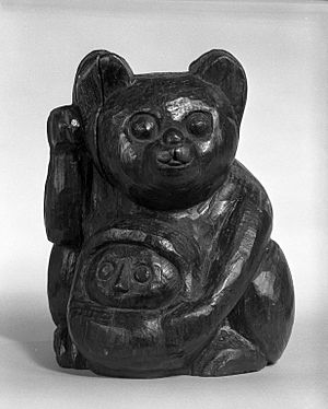 Maneki-Neko and Okiagari-Koboshi Daruma Edo Period