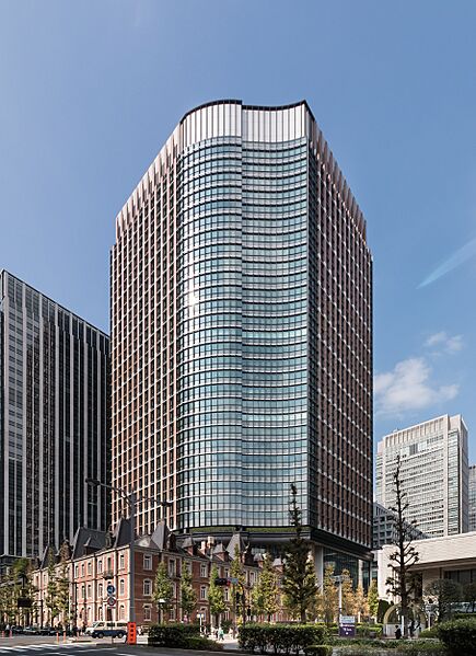 Marunouchi Park Building 2016