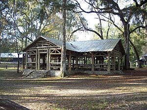 O'Leno State Park structure01
