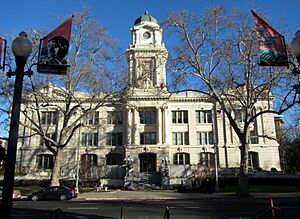 Sacramento City Hall - panoramio (cropped)