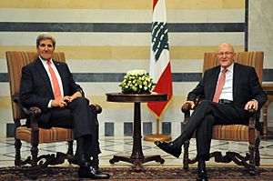 Secretary Kerry Meets With Lebanese Prime Minister Salam in Beirut