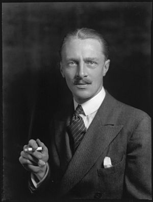 Sir Ronald Cross, 1st Baronet.jpg