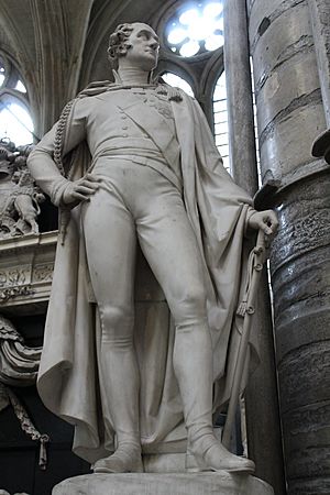 Statue of Major General Sir John Malcolm, Westminster Abbey 02