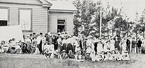 The Albany fruitgrowers annual show (1902) (cropped)