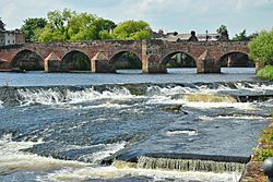 The River Nith, Dumfries (7381585944) (2)