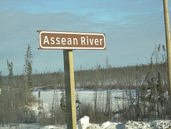 Assean-River-Manitoba.JPG