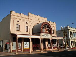 Charters Towers - panoramio (3)