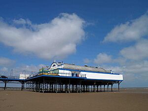 Cleethorpes pier - geograph.org.uk - 2382555