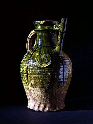 Glazed ware jug YORYM 1992 25-1
