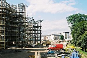 Haughview Terrace, Oatlands, Glasgow - geograph.org.uk - 543950.jpg